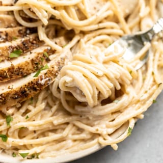 Spaghetti Chicken Alfredo